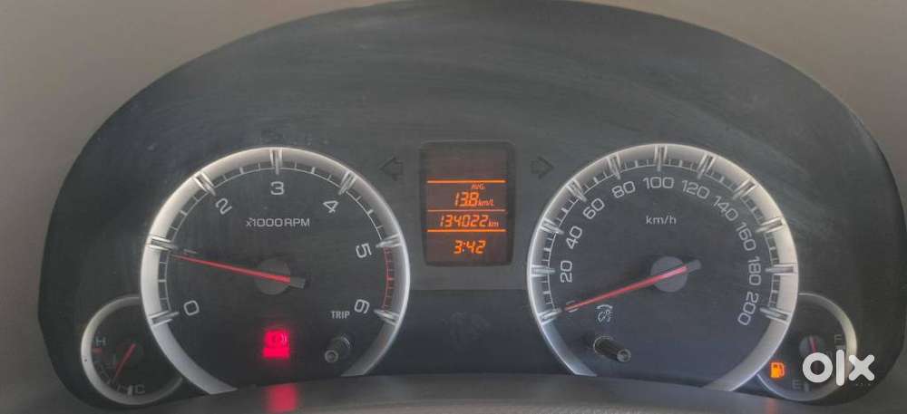 Maruti Suzuki Ertiga 2012-2015 Vdi, 2012, Diesel