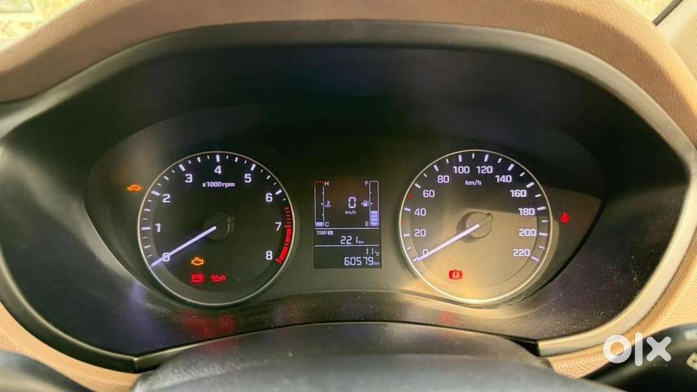 Hyundai Car Petrol 2017 Year