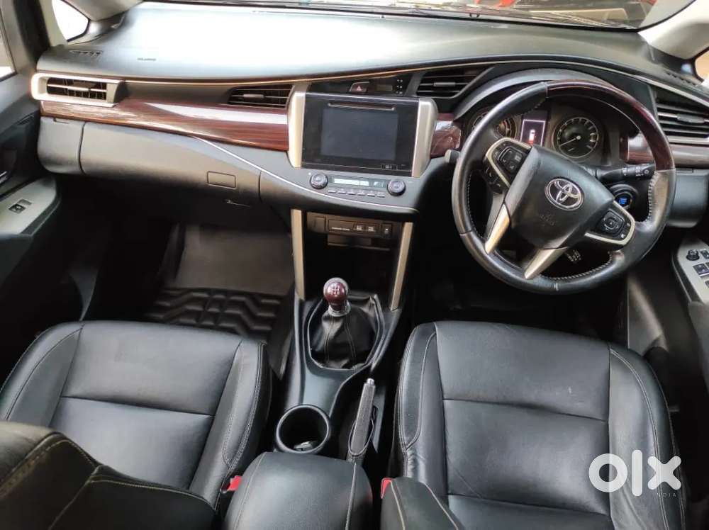 Toyota Innova Crysta Diesel Manual 2017 Model