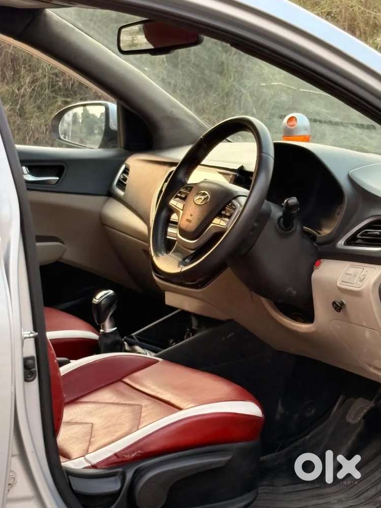Hyundai Verna 1.5 Sx (o) Vtvt Ivt, 2022, Petrol