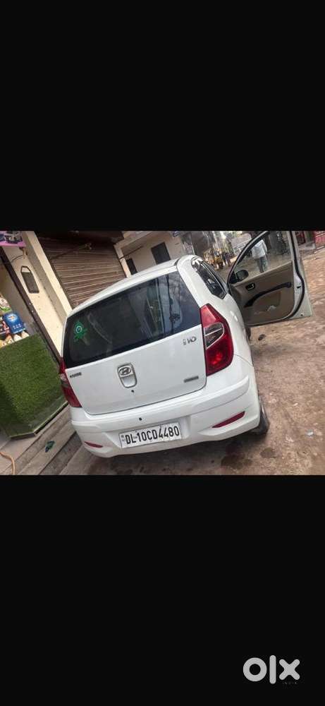 Hyundai I10 2012 Petrol Good Condition With Cng