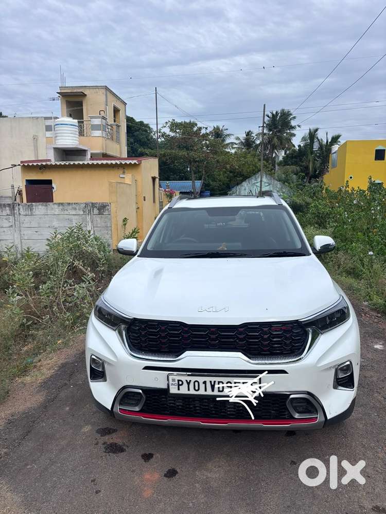 Kia Sonet Petrol Automatic 2021