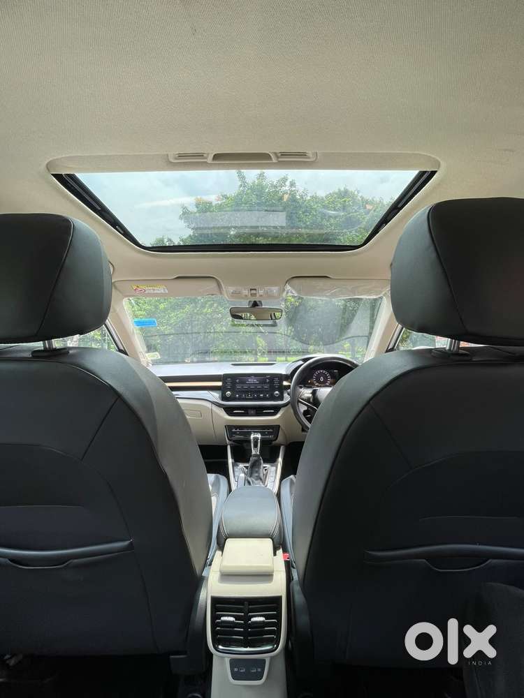Skoda Slavia 1.5 Tsi Style At, 2023, Petrol