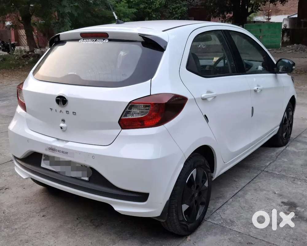 Tata Tiago 1.2 Revotron 2025