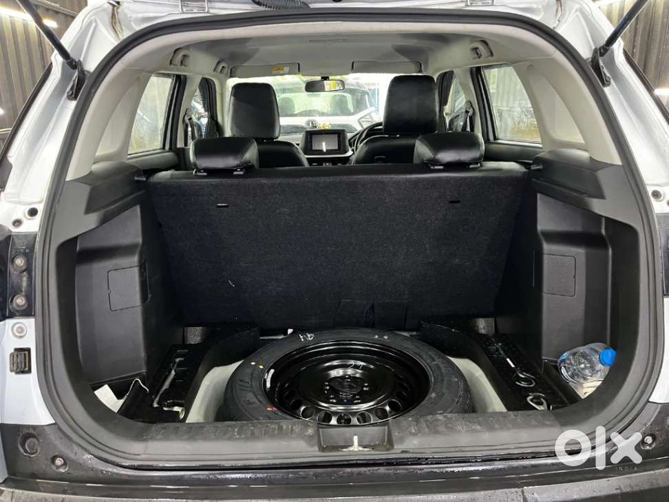 Maruti Suzuki Vitara Brezza 1.5 Vxi, 2023, Petrol