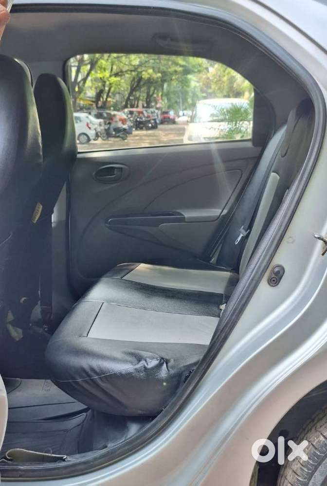 Toyota Etios 2010-2012 G, 2011, Petrol