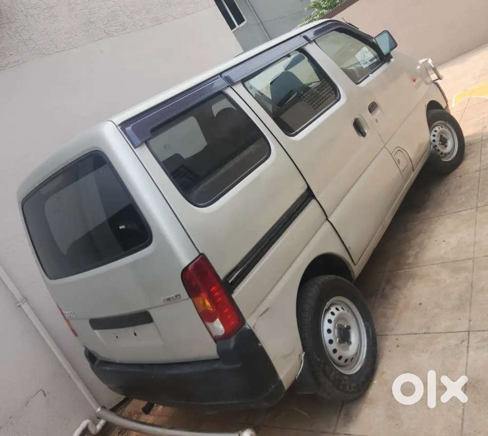 Maruti Suzuki Eeco 1.2 7 Str 2017