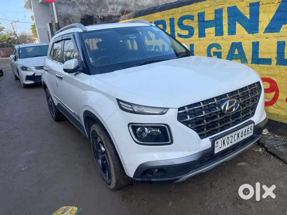 Hyundai Venue 2019 Petrol 48000 Km Driven