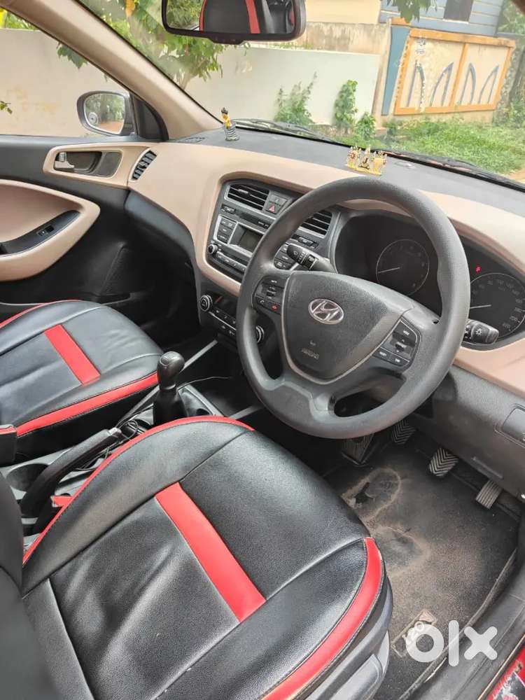 Hyundai I20 2017 Petrol 91000 Km Driven Well Maintained