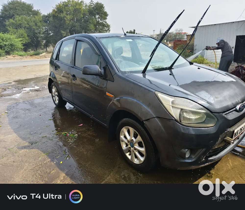 Ford Figo 2012 Diesel 150000 Km Driven