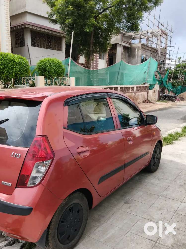 Hyundai I10 Sportz 1.2 Petrol  2010  70,000 Km  Well Maintained