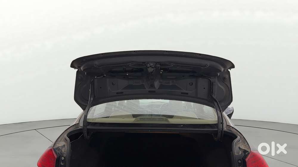 Maruti Suzuki Ciaz Zxi, 2015, Petrol
