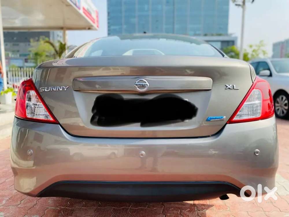 Nissan Sunny