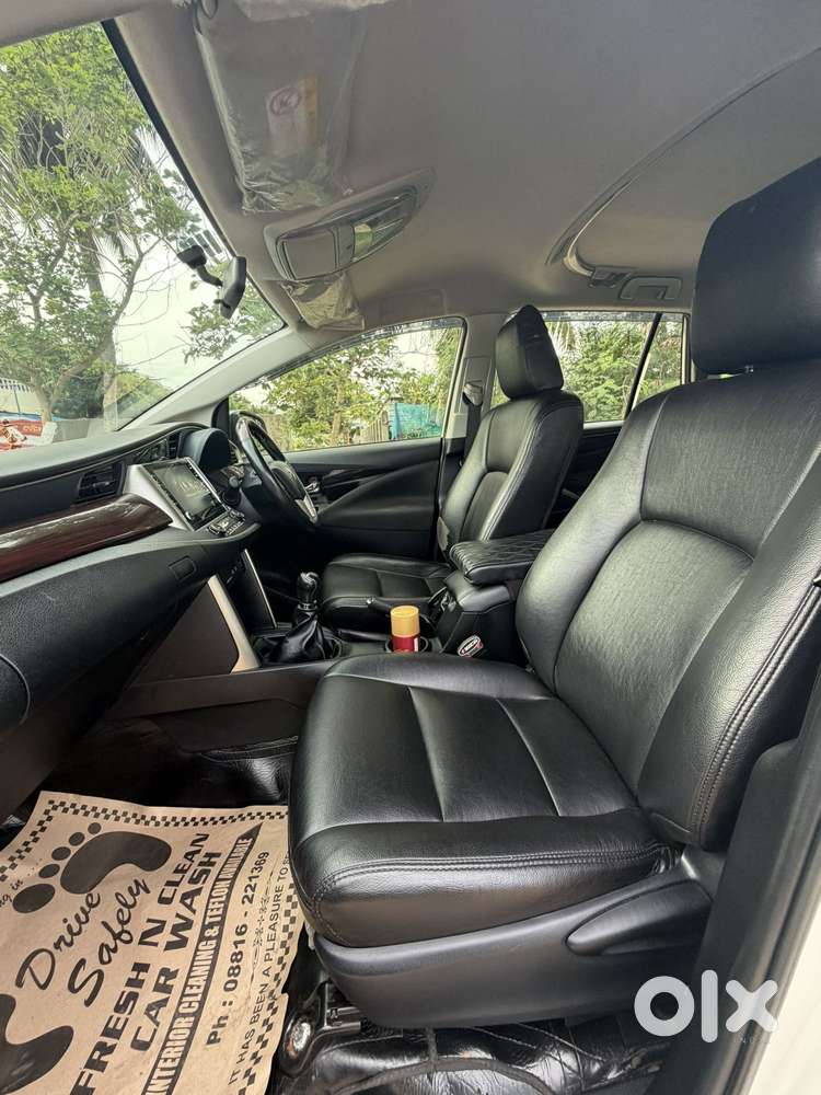 Toyota Innova Crysta [2020-ongoing] 2.4 Vx 8 Str, 2021, Diesel