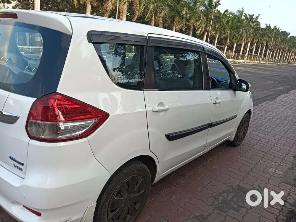Maruti Suzuki Ertiga Hybrid Vdi