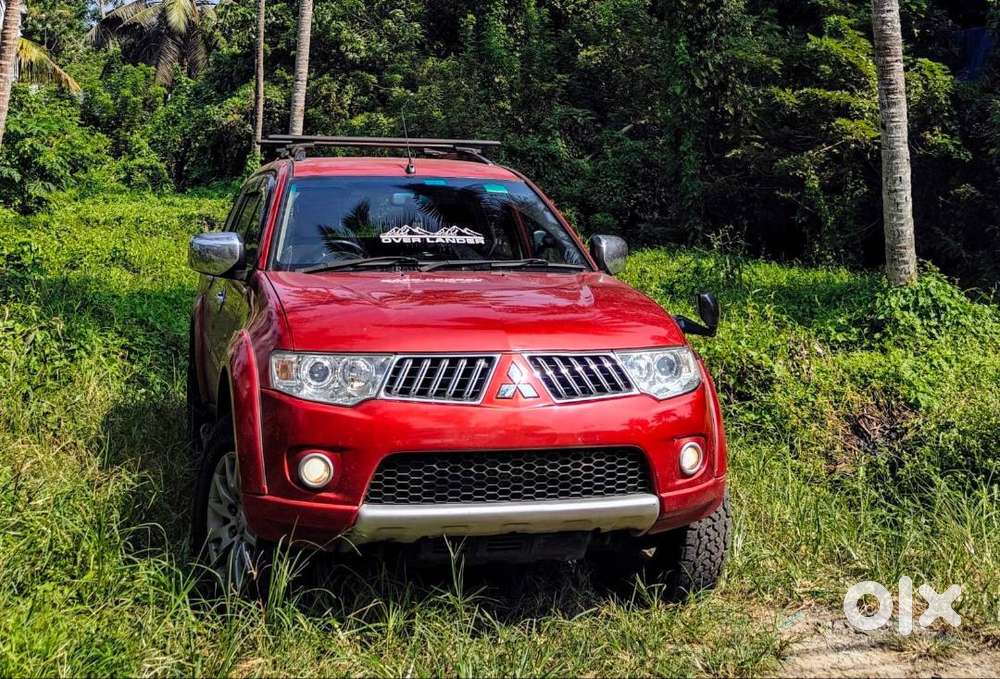 Mitsubishi Pajero Sport 2014