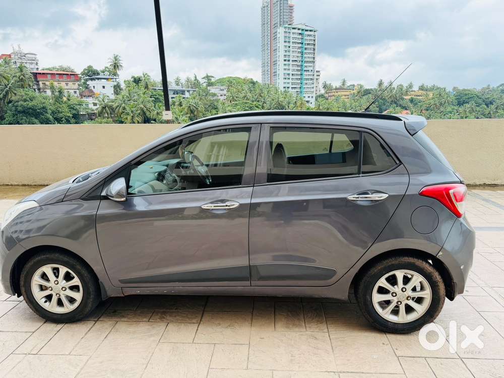 Hyundai Grand I10 2016 Petrol Well Maintained