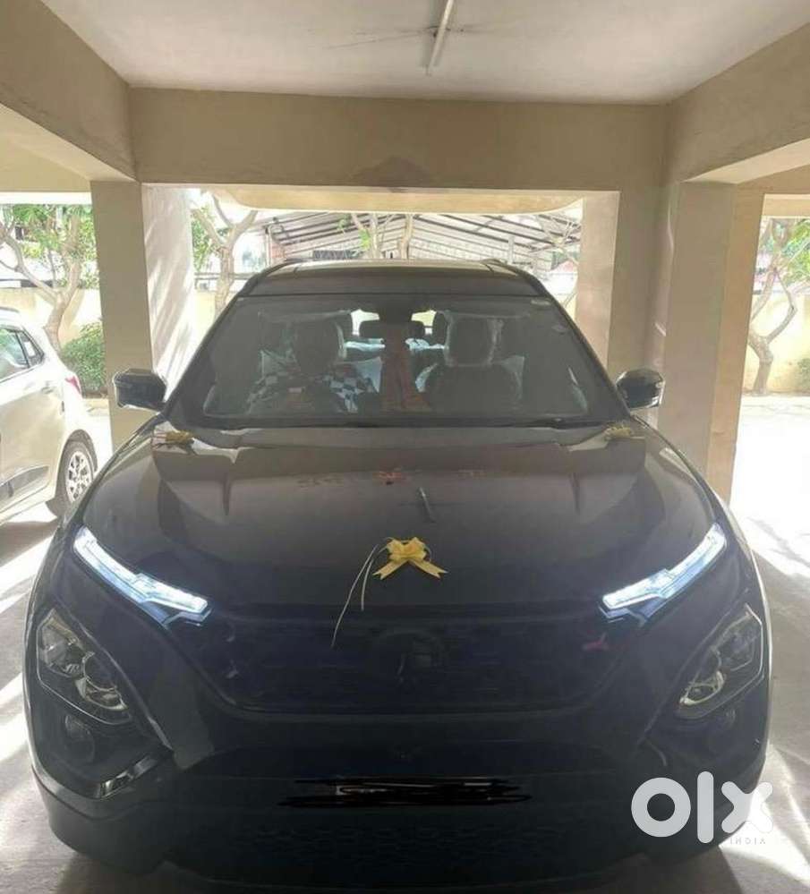 Tata Safari Red Dark Xza+ Automatic (top Model  Limited Edition)