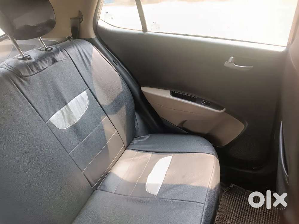 Hyundai Grand I10 201 Petrol 94000 Km Driven