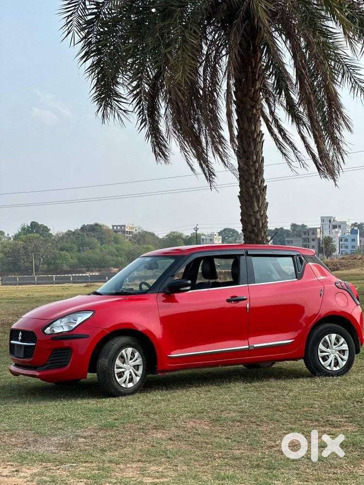 Maruti Suzuki Swift Vxi + Manual, 2020, Petrol
