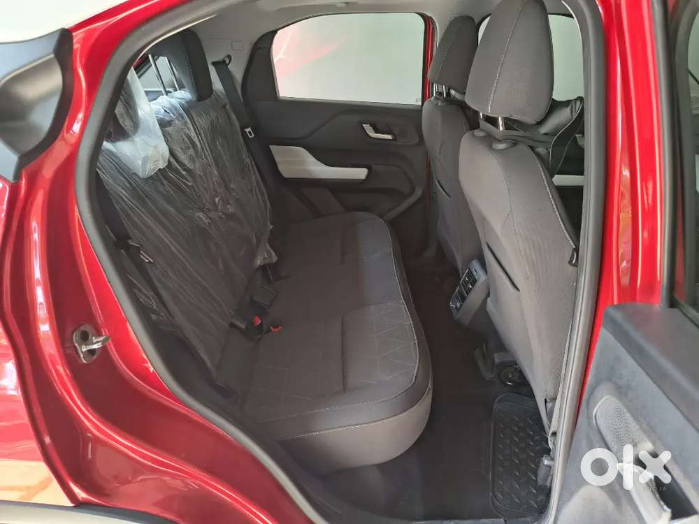 Tata Punch Creative+ S Amt 2024