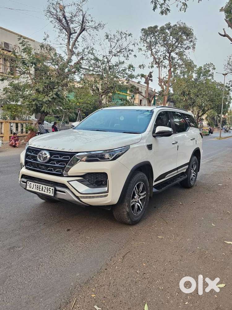 Toyota Fortuner 4x2 At 2.8 Diesel, 2023, Diesel