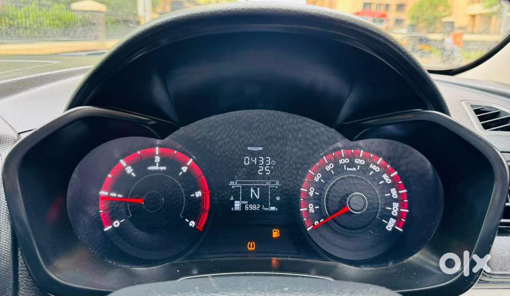 Mahindra Xuv300 W4 Diesel, 2023, Diesel