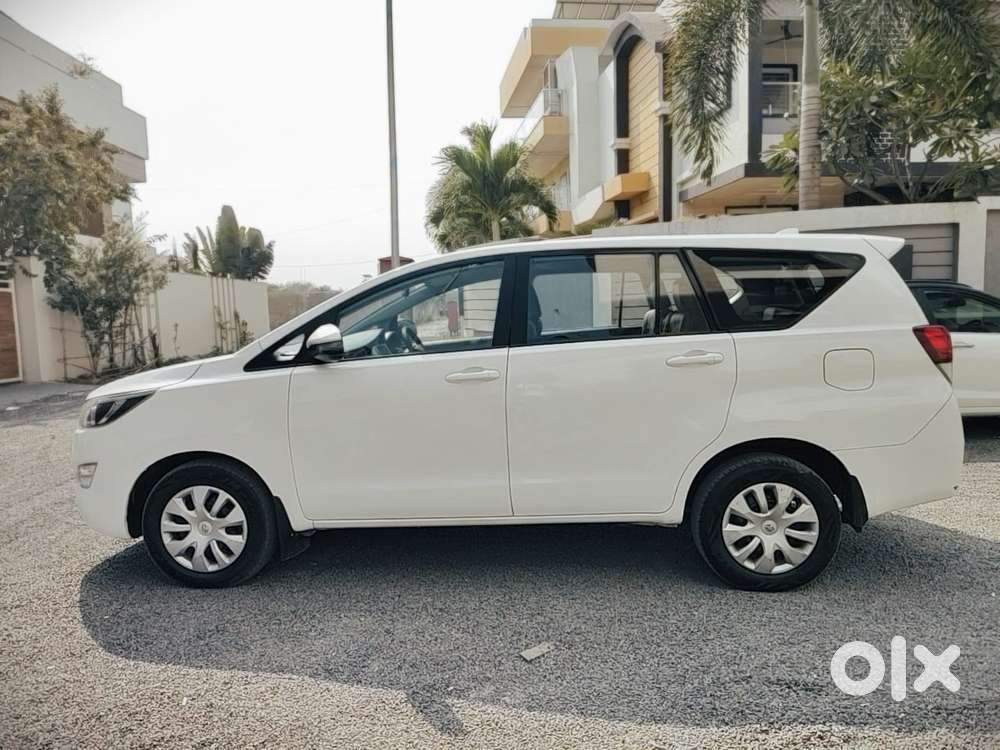 Toyota Innova Crysta 2.4 G Mt, 2020, Diesel