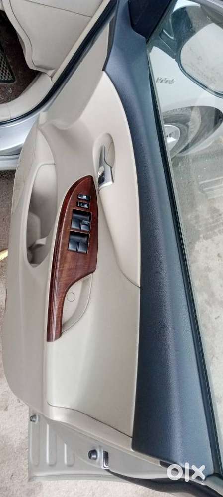 Toyota Corolla Altis Vl, 2011, Petrol