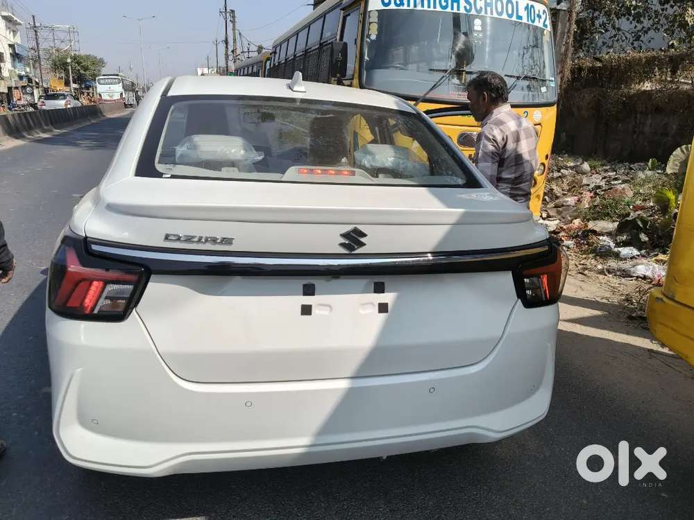 Maruti Suzuki Dzire 1.2 Lxi 2016