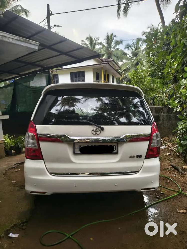 Toyota Innova 2014 2.5v Diesel Good Condition
