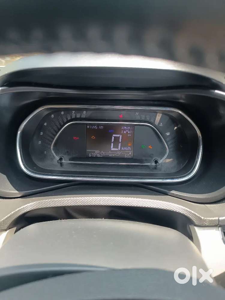 Tata Nexon 2021 Diesel Well Maintained And Nwe Tyre