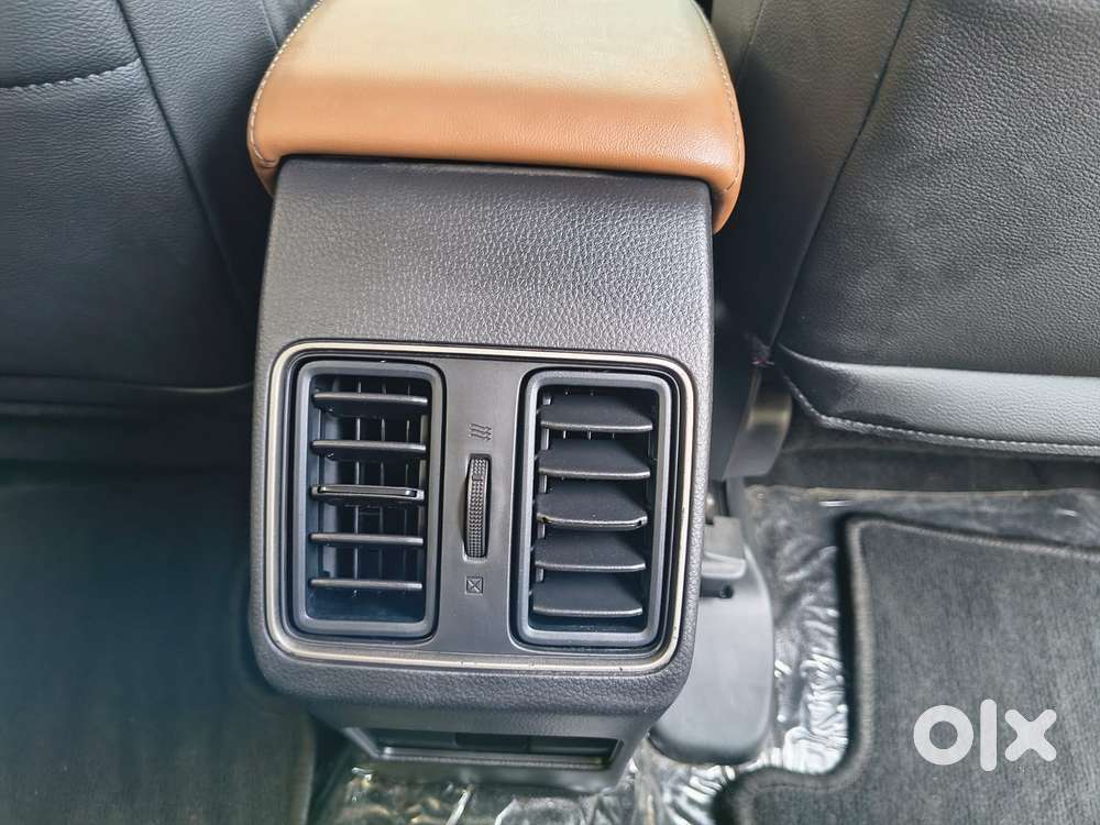 Honda Elevate Zx Mt, 2024, Petrol