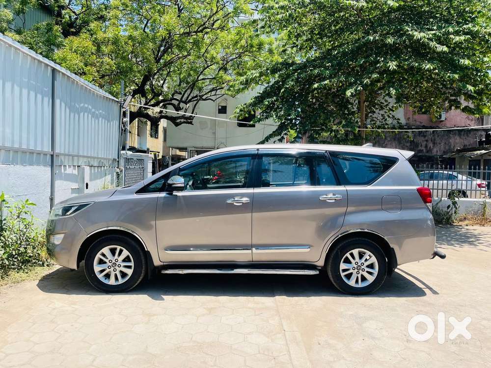 Toyota Innova Crysta 2.8 Z, 2017, Diesel