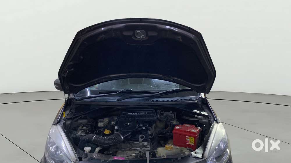 Tata Tiago 1.2 Revotron Xz, 2016, Petrol