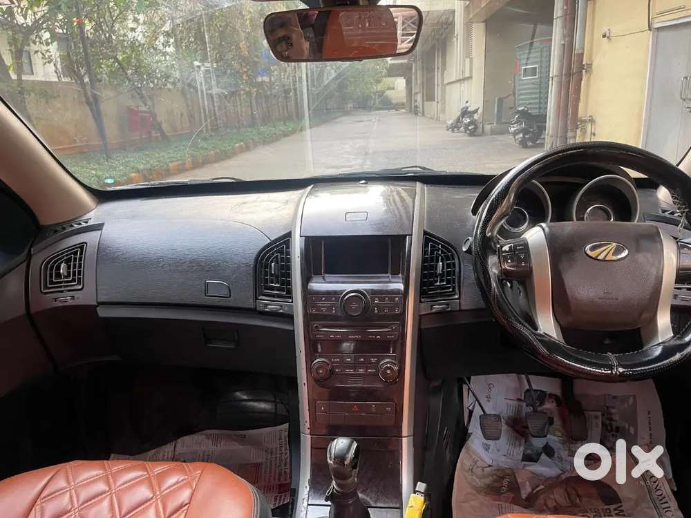Mahindra Xuv500 2015