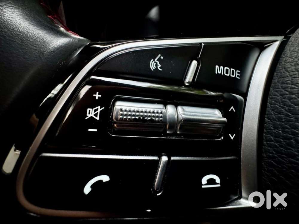  Kia Seltos Gt Line Petrol At 2021  25,700 Kms  Top-end Variant