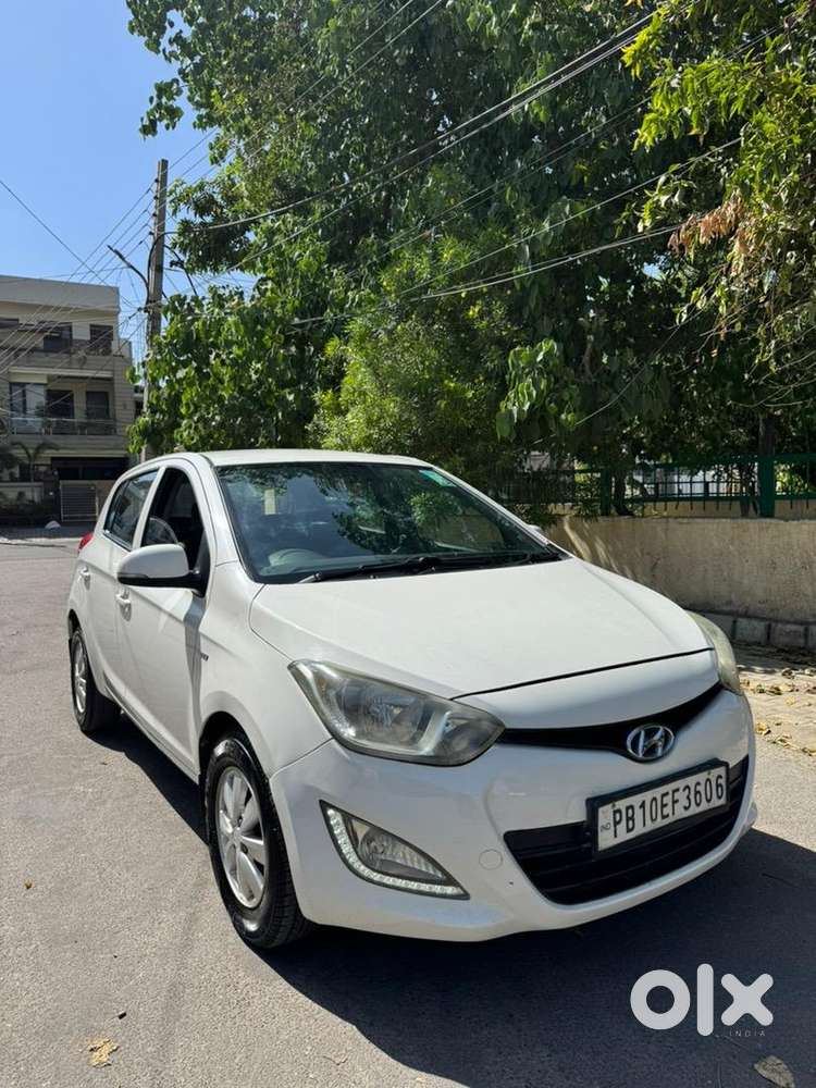 Hyundai I20 2013 Petrol Well Maintained