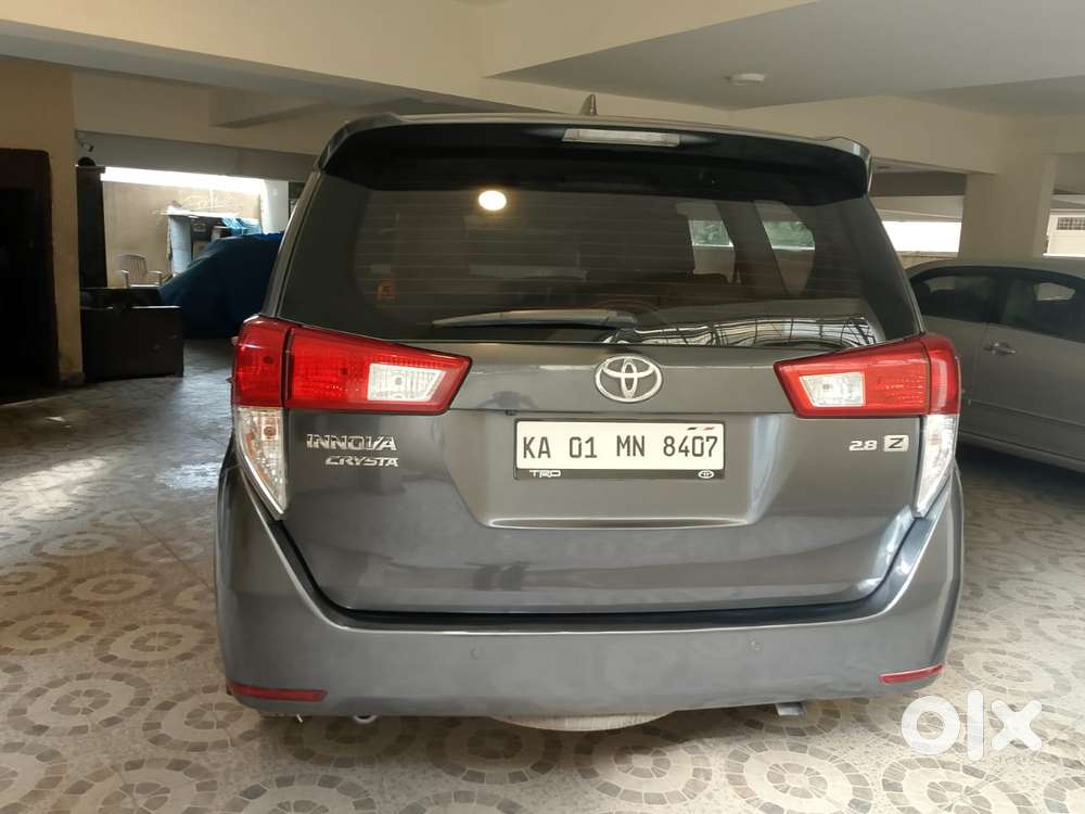 Toyota Innova Crysta 2.8z Automatic, 2016, Diesel