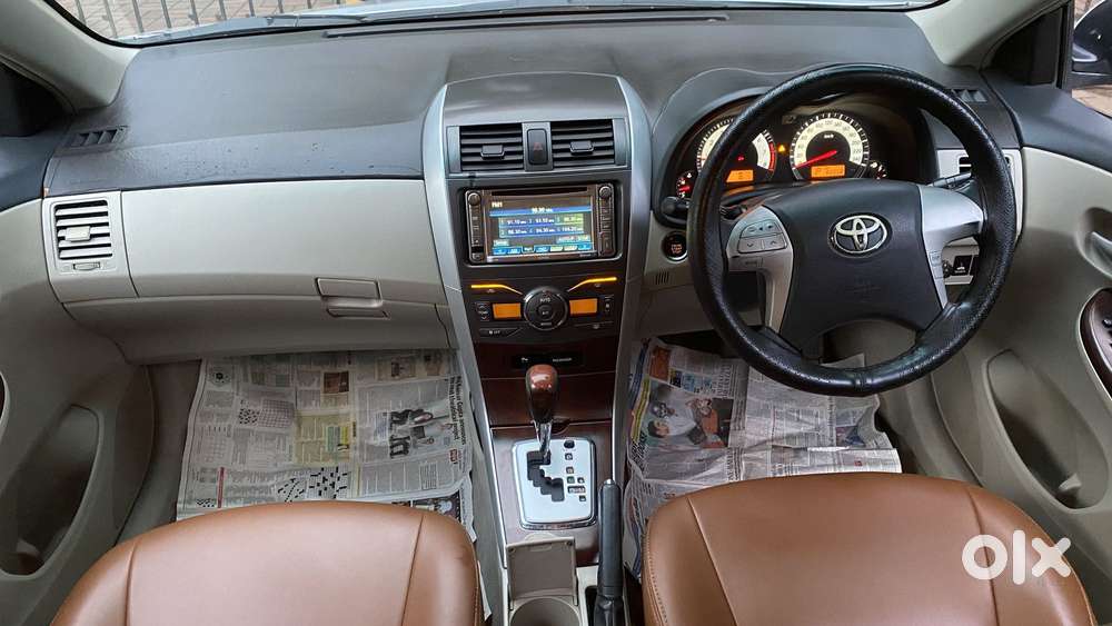 Toyota Corolla Altis G Hv At, 2011, Petrol