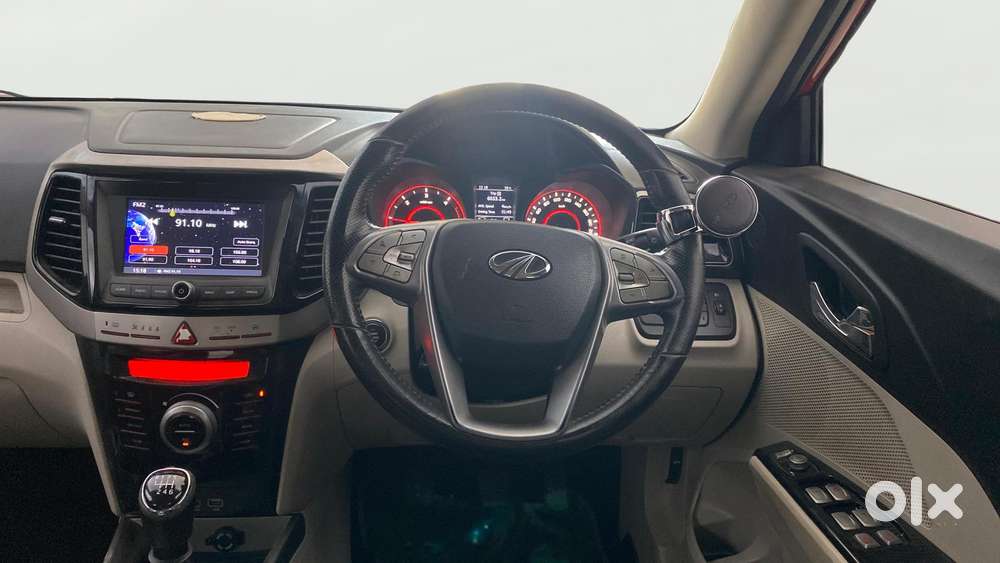 Mahindra Xuv300 W8 Option Dual Tone Diesel, 2019, Diesel