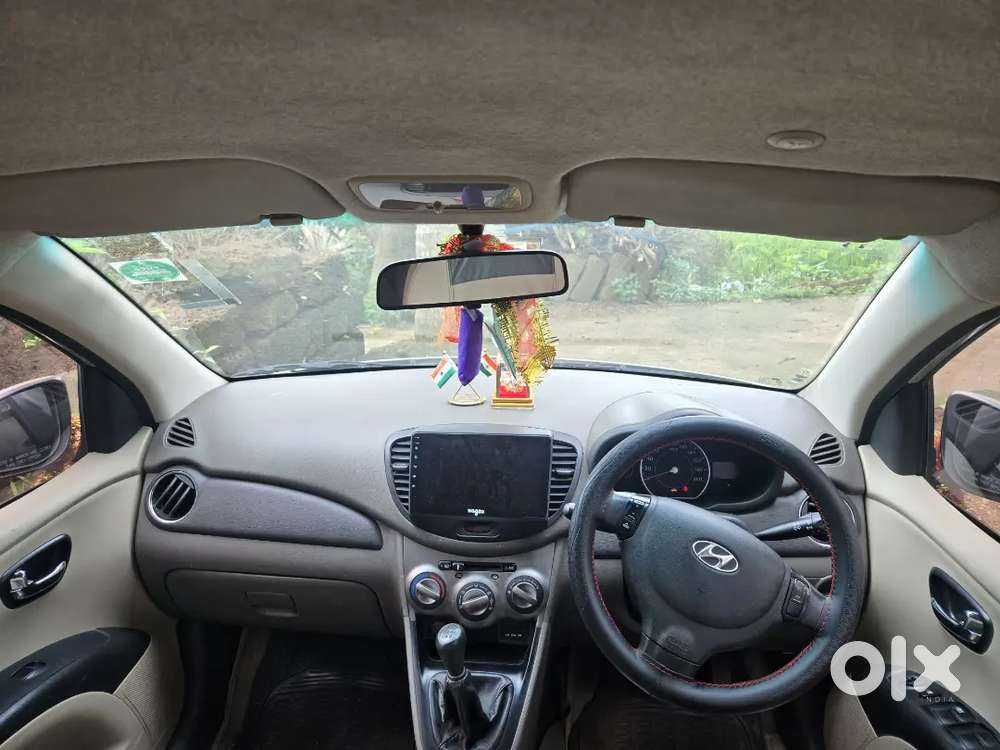Hyundai I10 Sportz 2012