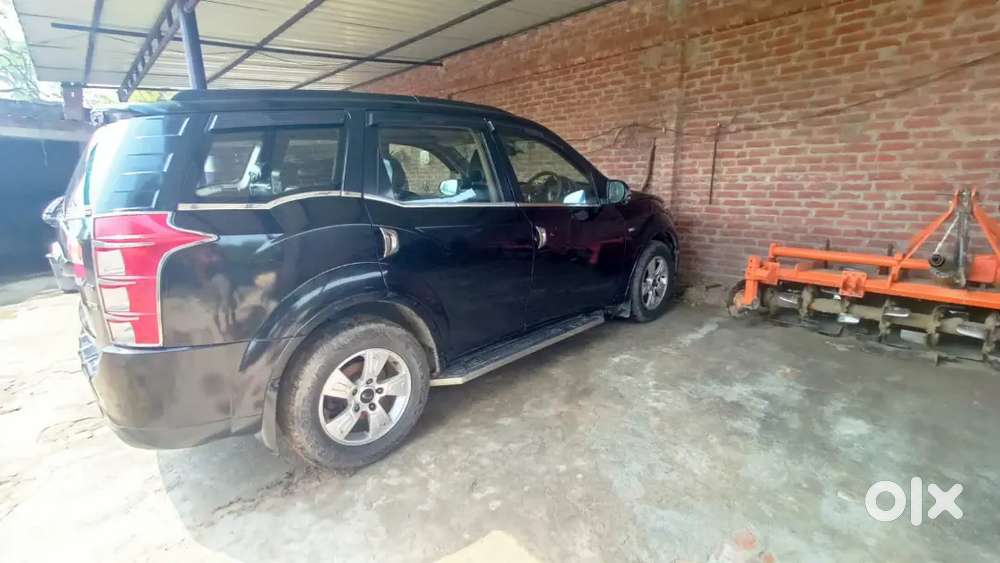 Mahindra Xuv500. W8
