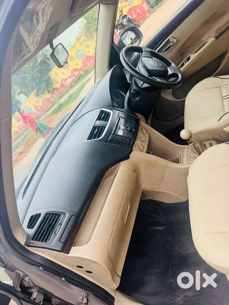 Swift Dzire Maruti 2013 75k Km