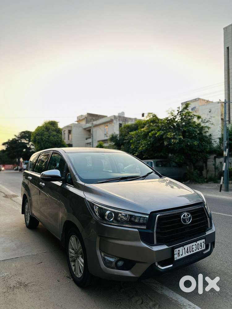 Toyota Innova Crysta 2.4 Z 7 Str, 2016, Diesel