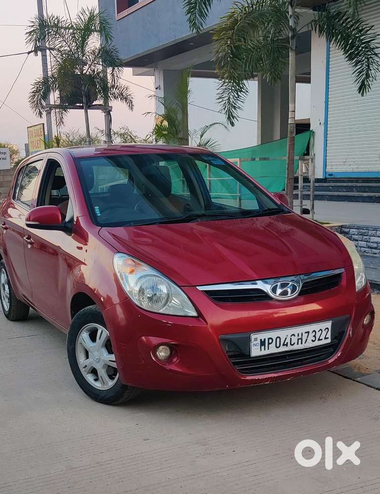 Hyundai I20 2010-2012 1.2 Sportz, 2011, Petrol