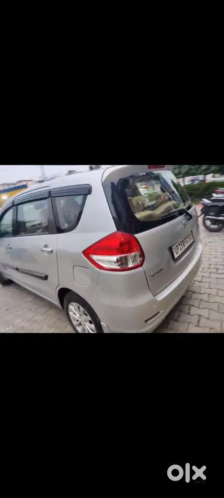 Maruti Suzuki Ertiga 2015 Diesel 75000 Km Driven