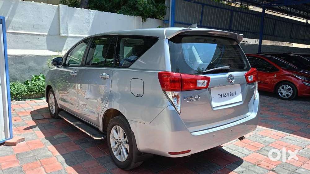 Toyota Innova Crysta 2.4 G Mt, 2016, Diesel