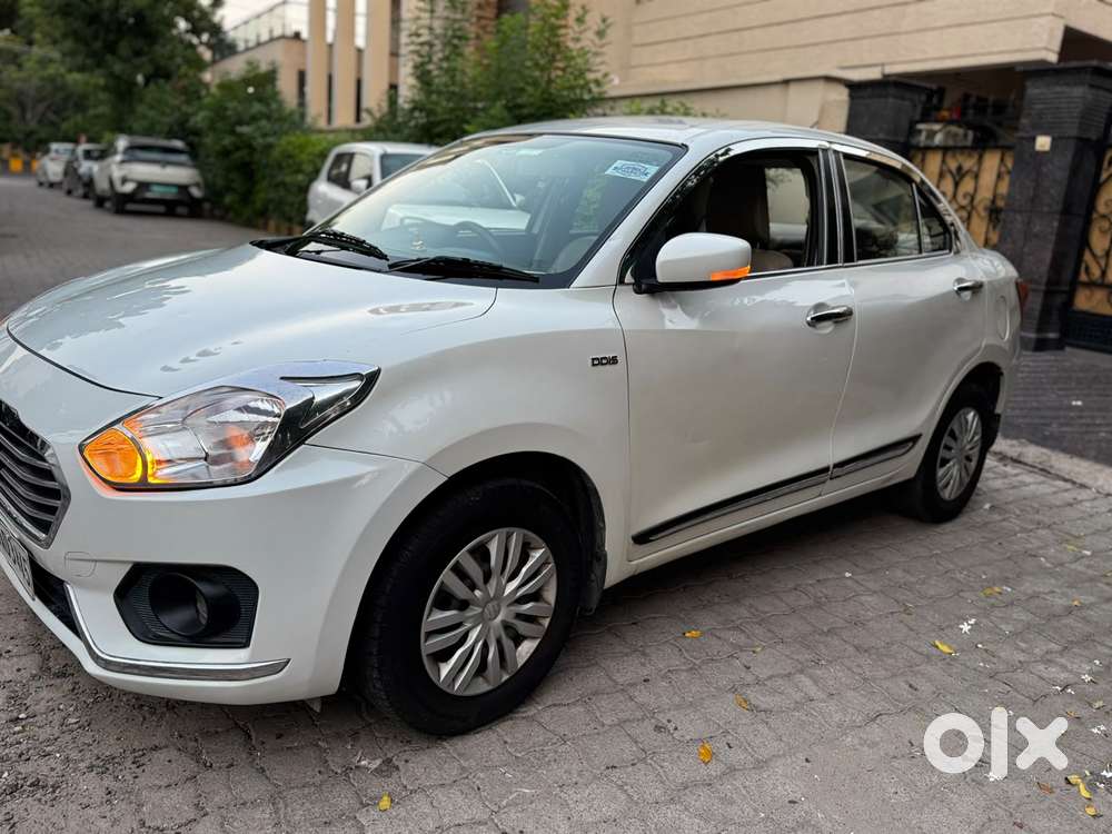 Maruti Suzuki Dzire Vdi Amt, 2017, Diesel