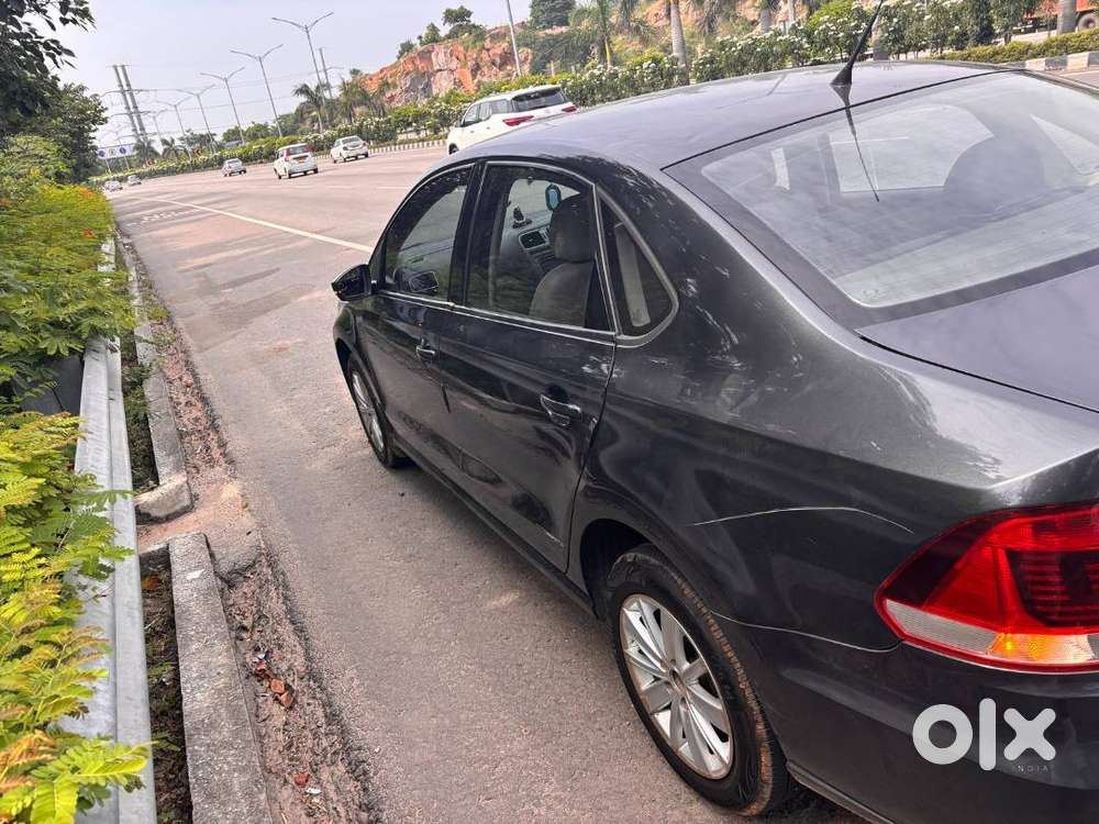 Volkswagen Vento 2015 Petrol